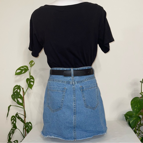 HIGH WAISTED DENIM SKIRT • au 6. - Picture 3 of 4